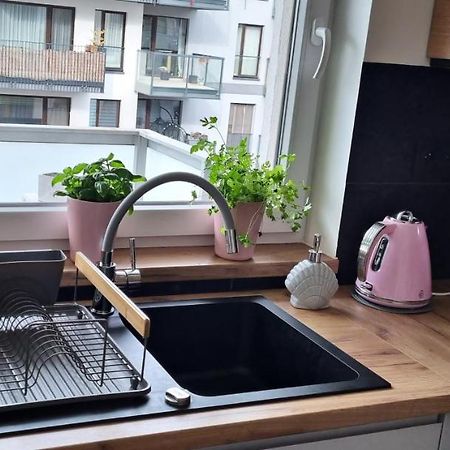 Seashell House Apartment วอร์ซอ ภายนอก รูปภาพ