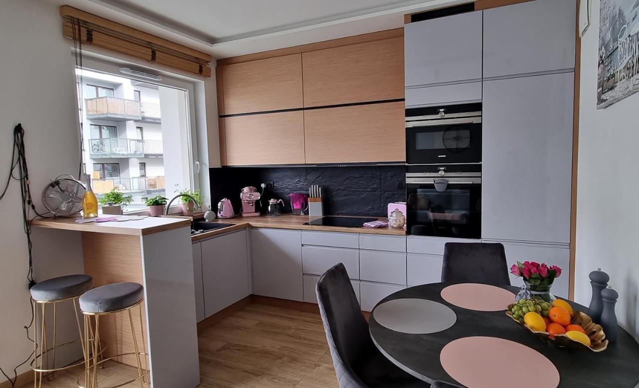 Seashell House Apartment วอร์ซอ ภายนอก รูปภาพ